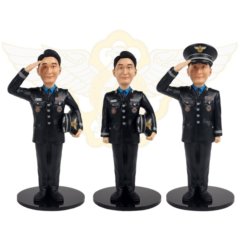 AIR FORCE FIGURE